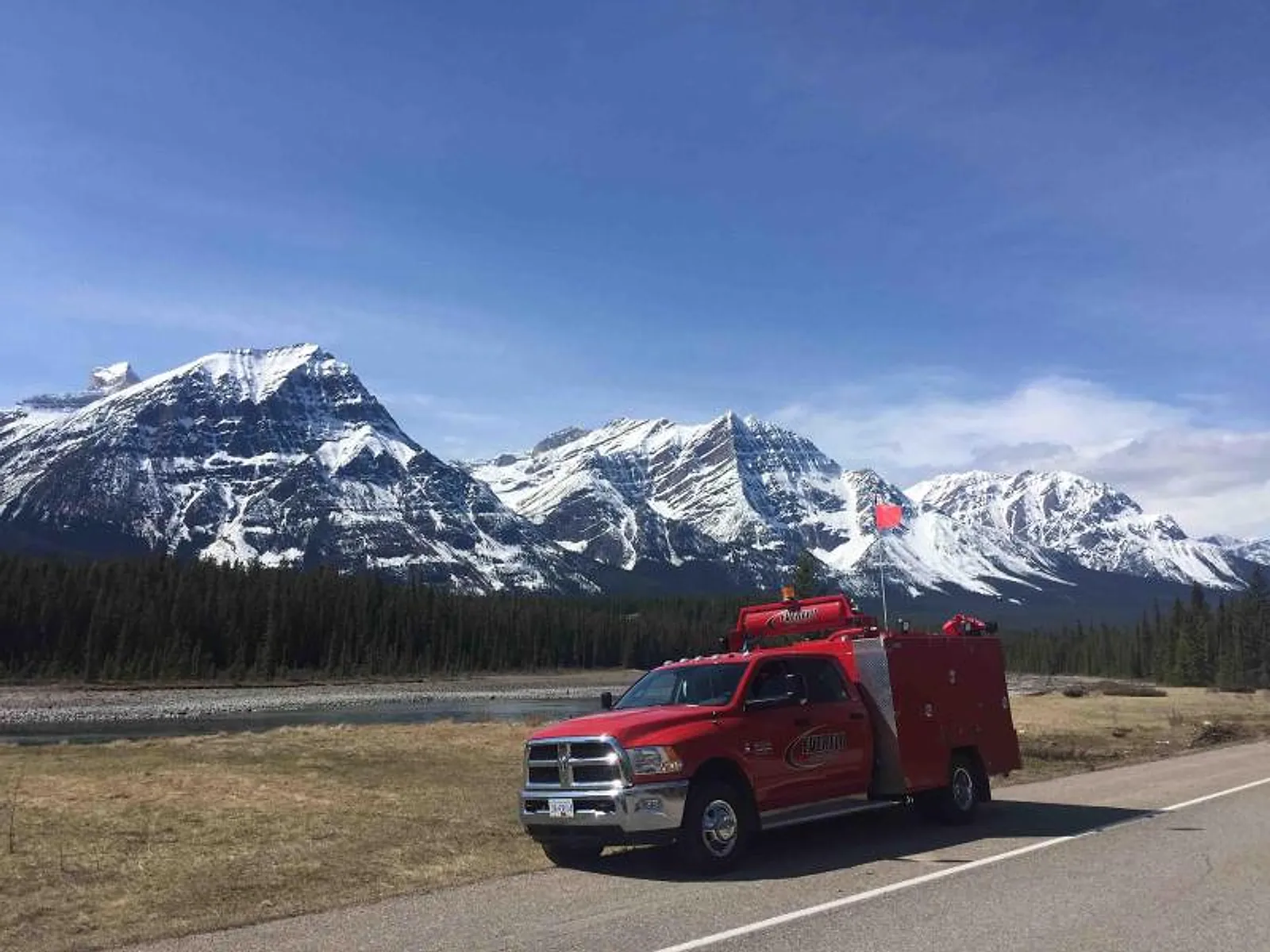 Everflo Compression service truck in the Rocky Mountains